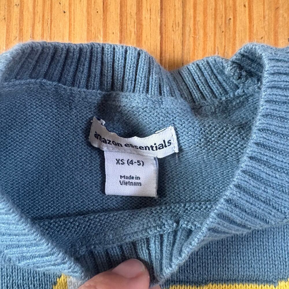 Amazon Essentials blue yellow jaguar graphic knit toddler crew sweater SIZE 4-5 - Picture 4 of 5